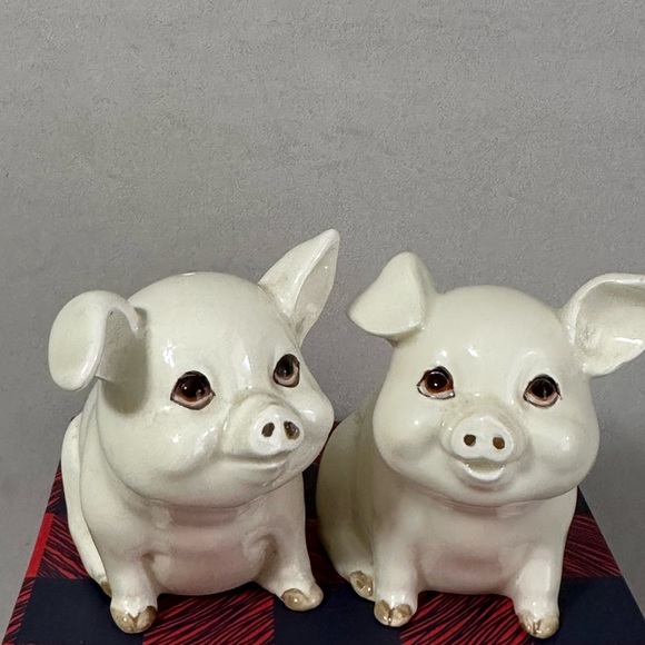 quon quo Kitchen Vintage Quon Quo Japan Pig Salt Pepper Shakers